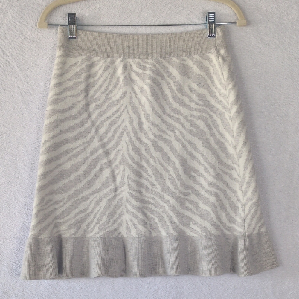 Dolan Gray & White Zebra Print Knit Skirt Size XS